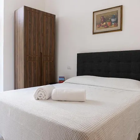 Palazzo Oliveto Alojamento de Acomodação e Pequeno-almoço